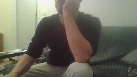 Snapshot of mohican69hot chatting on December 22, 8:50 pm mohican69hot online show from December 22, 8:50 pm