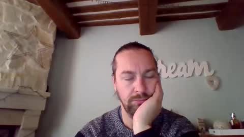 Julien online show from January 8, 10:48 am