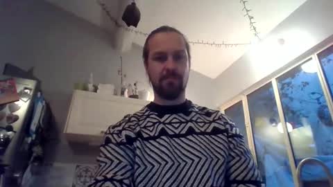 Julien online show from February 27, 5:26 pm