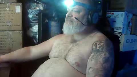 mojoe420 online show from May 27, 5:15 am