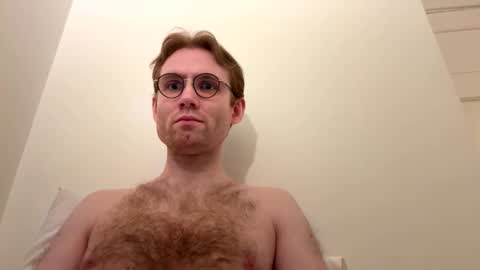 molliter online show from April 3, 12:30 am