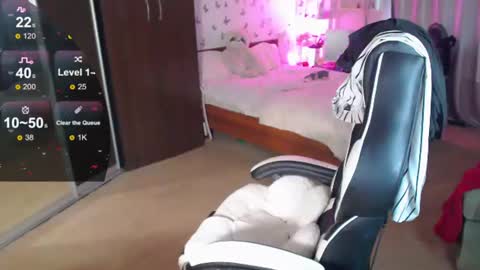 Snapshot of molly_barbie chatting on July 21, 11:23 am Molly Prvt is open online show from July 21, 11:23 am