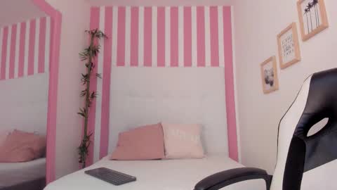      online show from January 16, 7:51 pm