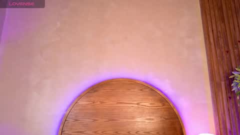 Snapshot of molly_jackson chatting on June 9, 10:43 pm Molly Jackson online show from June 9, 10:43 pm