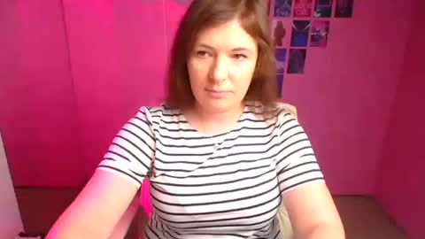 Molly online show from November 5, 12:38 pm