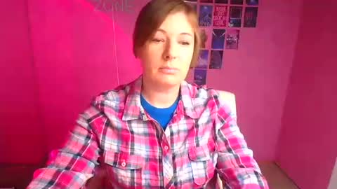 Molly online show from November 30, 12:42 pm