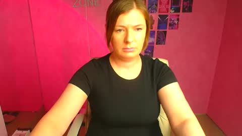 Snapshot of molly_mis chatting on April 25, 2:47 pm Molly online show from April 25, 2:47 pm