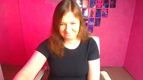 Snapshot of molly_mis chatting on May 10, 11:59 am Molly online show from May 10, 11:59 am