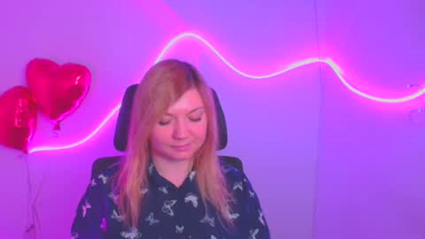 Molly online show from February 27, 9:43 am