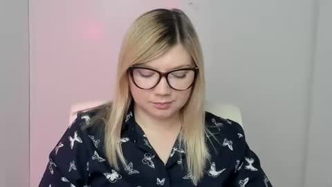 Molly online show from October 12, 12:26 pm