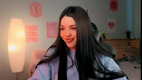 Snapshot of molly_rettyy chatting on March 28, 5:29 am Molly online show from March 28, 5:29 am