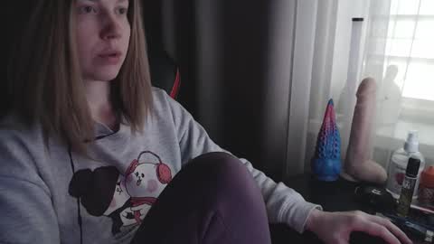 I have new photos come and see with love Molly online show from March 8, 9:17 am