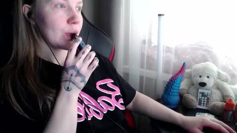 I have new photos come and see with love Molly online show from February 6, 11:46 am