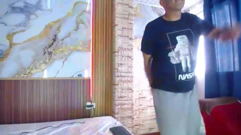 mollyandsam303av online show from March 7, 6:38 pm