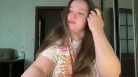 Alice online show from October 18, 7:31 am