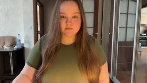 Alice online show from April 8, 10:15 am