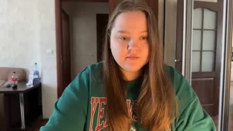 Alice online show from April 14, 9:15 am