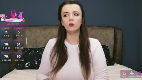 Molly online show from December 2, 7:42 pm