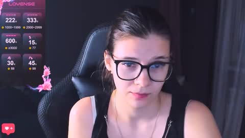  KIRA  online show from January 13, 5:29 pm