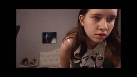 Molly online show from November 24, 2:06 pm