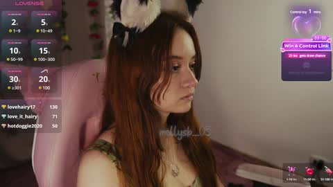 Snapshot of mollysb_05 chatting on December 16, 3:08 am mollysb_05 online show from December 16, 3:08 am