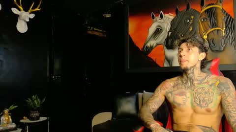 Molotov online show from November 18, 4:44 pm