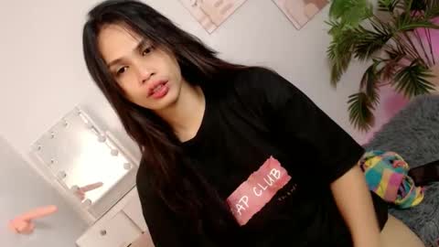 MOMIKHEM online show from October 5, 6:12 am