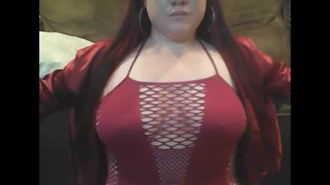 Snapshot of mommies_mooseknuckle chatting on September 15, 1:33 pm mommies_mooseknuckle online show from September 15, 1:33 pm
