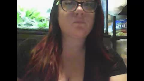 Snapshot of mommies_mooseknuckle chatting on September 26, 1:42 am mommies_mooseknuckle online show from September 26, 1:42 am