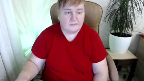 Snapshot of mommy99x chatting on December 26, 7:38 pm Mommy99X online show from December 26, 7:38 pm