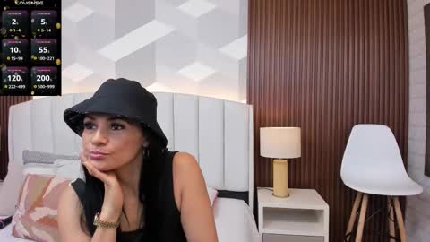 Letty Smith online show from December 5, 11:19 am