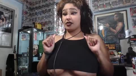 Mommy bubbles online show from February 13, 7:31 pm