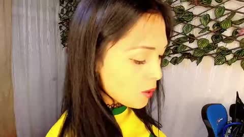 Snapshot of mommyjeva chatting on March 3, 1:20 pm Mommy Jeva online show from March 3, 1:20 pm