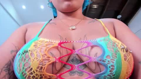 Momo  online show from December 3, 10:08 pm