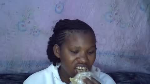 momsdoll online show from February 3, 5:27 am