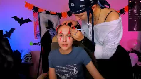 Mona  online show from October 23, 7:12 pm