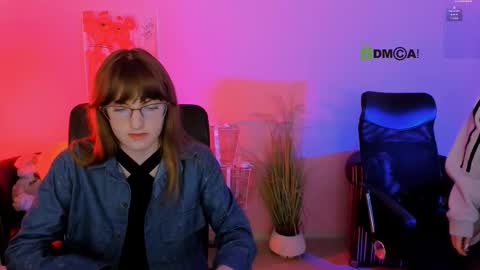 Mona  online show from January 11, 8:03 pm