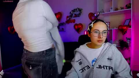 Mona  online show from February 17, 8:26 pm