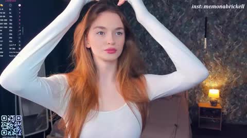 Mona online show from November 21, 7:12 pm