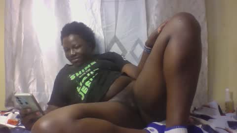 Snapshot of monalisaah chatting on September 8, 3:33 pm monalisaah online show from September 8, 3:33 pm