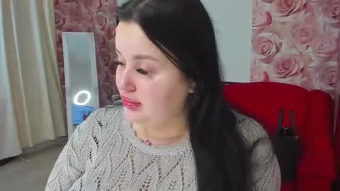 Monica online show from February 3, 6:02 am