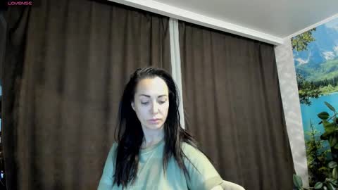monica_weisss online show from October 1, 6:14 pm
