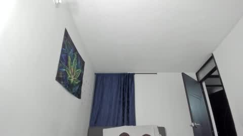 monicawalker2 online show from December 5, 5:05 am