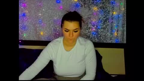 Monika online show from May 30, 8:50 pm