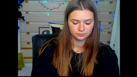 Monika online show from June 18, 1:59 pm