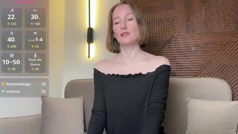 MonikaBos online show from April 8, 8:42 pm