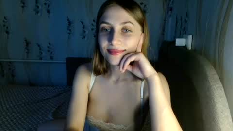 Snapshot of monikamilly chatting on July 5, 2:24 pm MonikaMilly online show from July 5, 2:24 pm