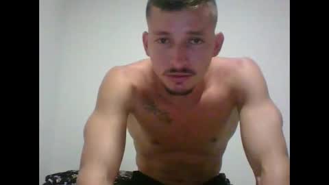 Snapshot of monito_hot17 chatting on February 22, 9:19 am monito_hot17 online show from February 22, 9:19 am