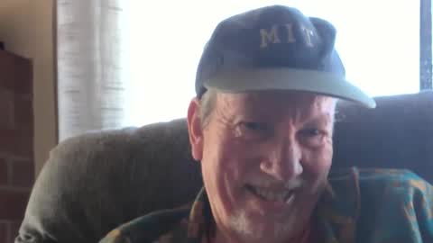 Snapshot of monkeedance chatting on February 5, 5:20 pm Monkee Dance online show from February 5, 5:20 pm