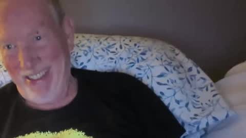 Snapshot of monkeedance chatting on September 13, 4:56 am Monkee Dance online show from September 13, 4:56 am